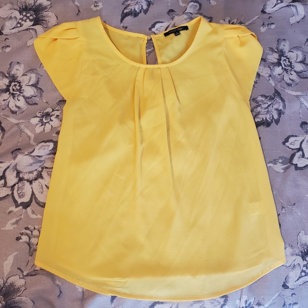 Papermoon Yellow Bell Blouse| Stitch Fix